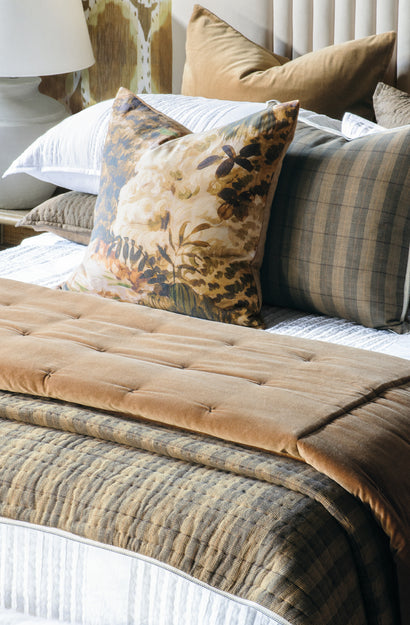 Floresta Lark Cushion