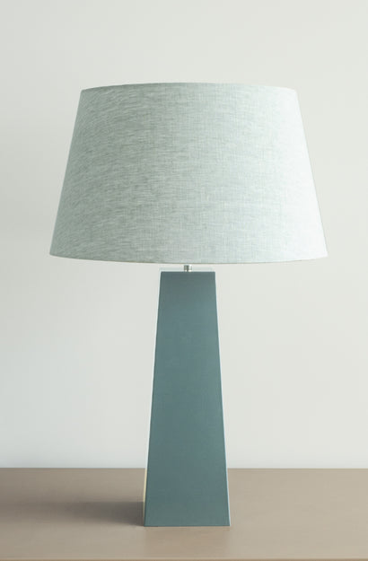Quattro Tarn Lamp