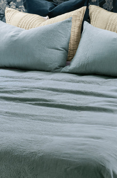 Sakura Bedspread