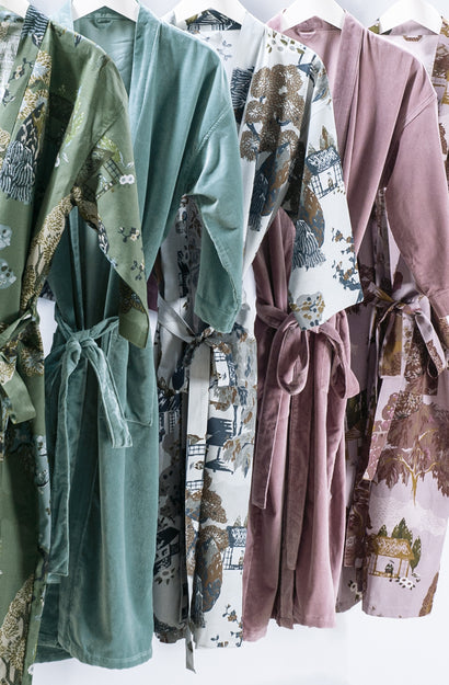 Yuttari Quartz Housecoat