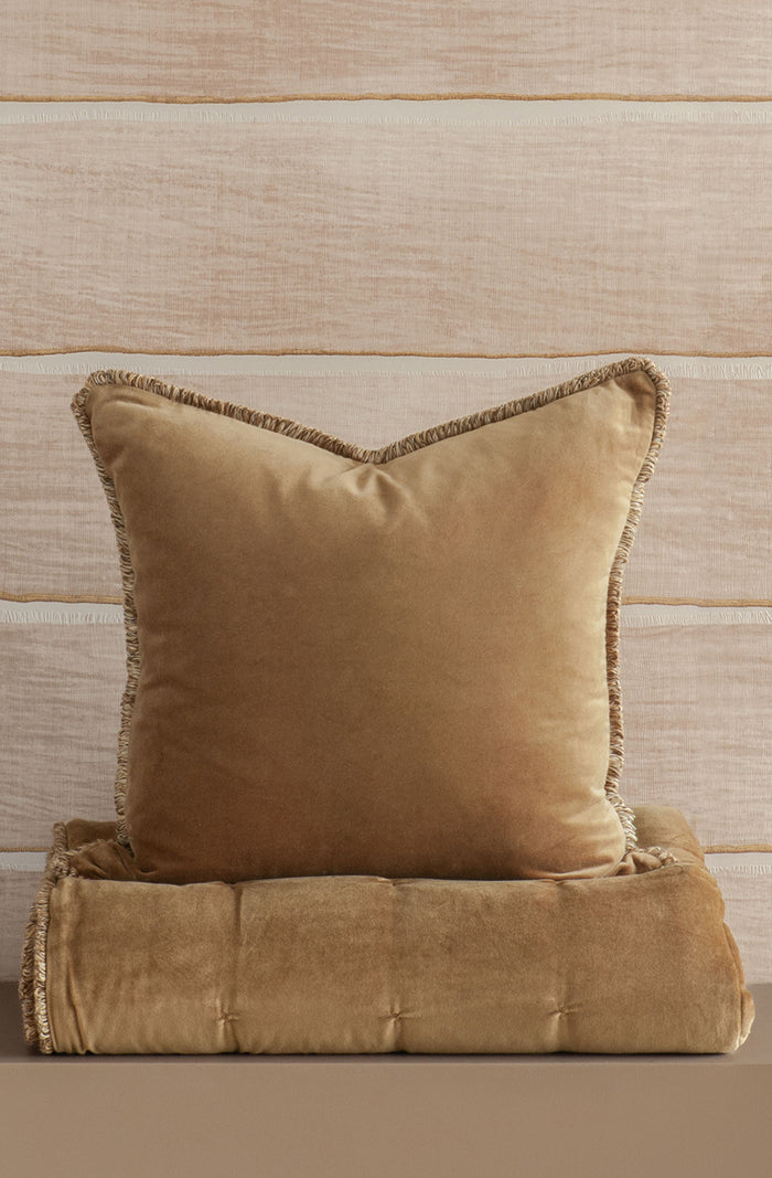 Anello Cedar Comforter