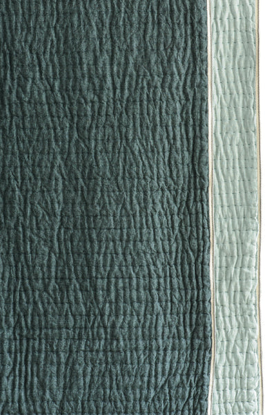 Coverlet 240 x 220cm | Due January