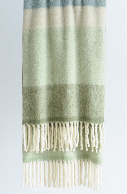 Arundel Spruce Throw