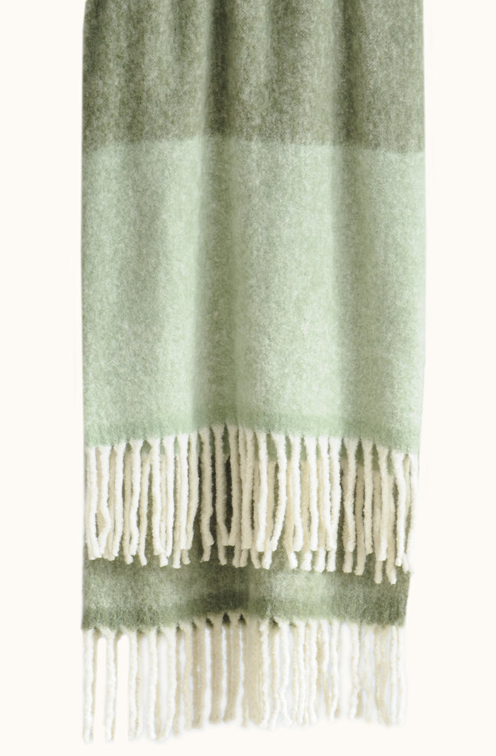 Arundel Spruce Throw