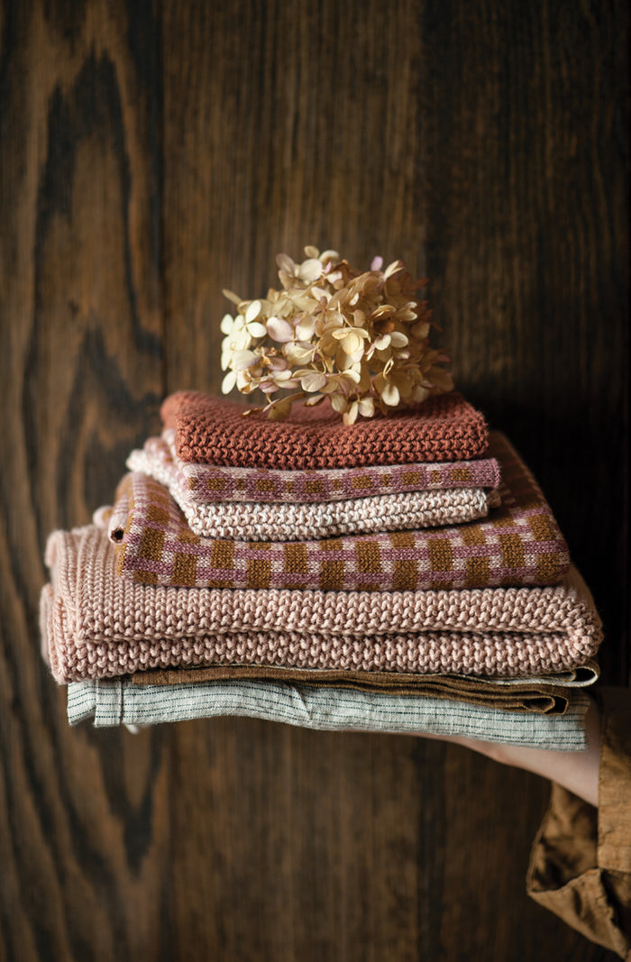 Basento Rose Gold Hand Towel