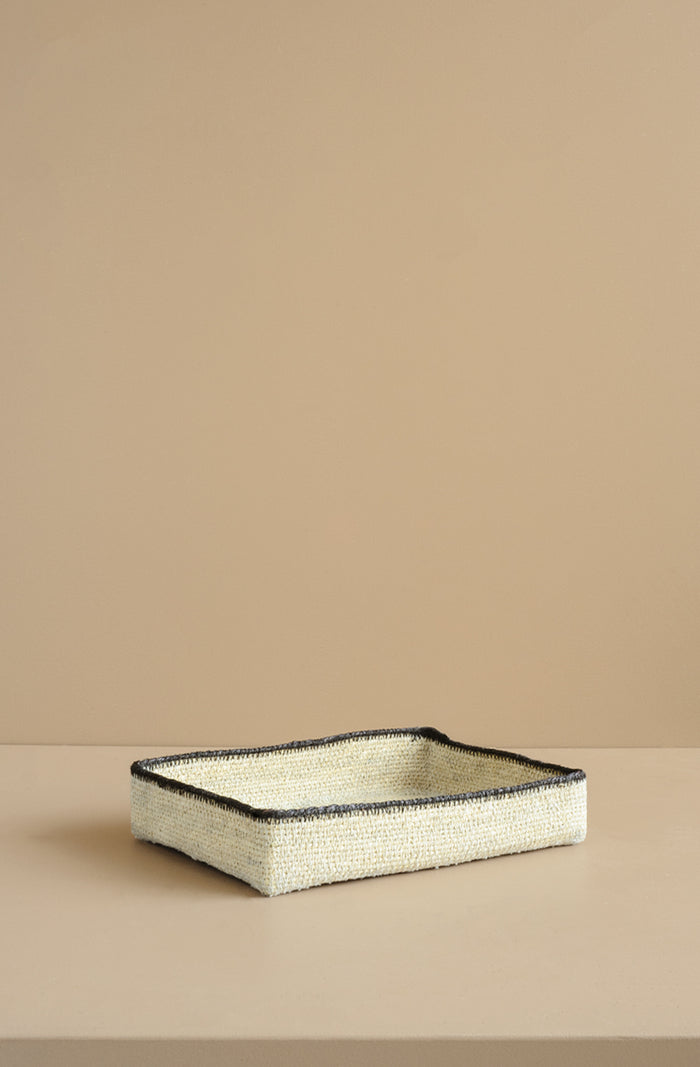 Basso Natural/Black Basket Medium