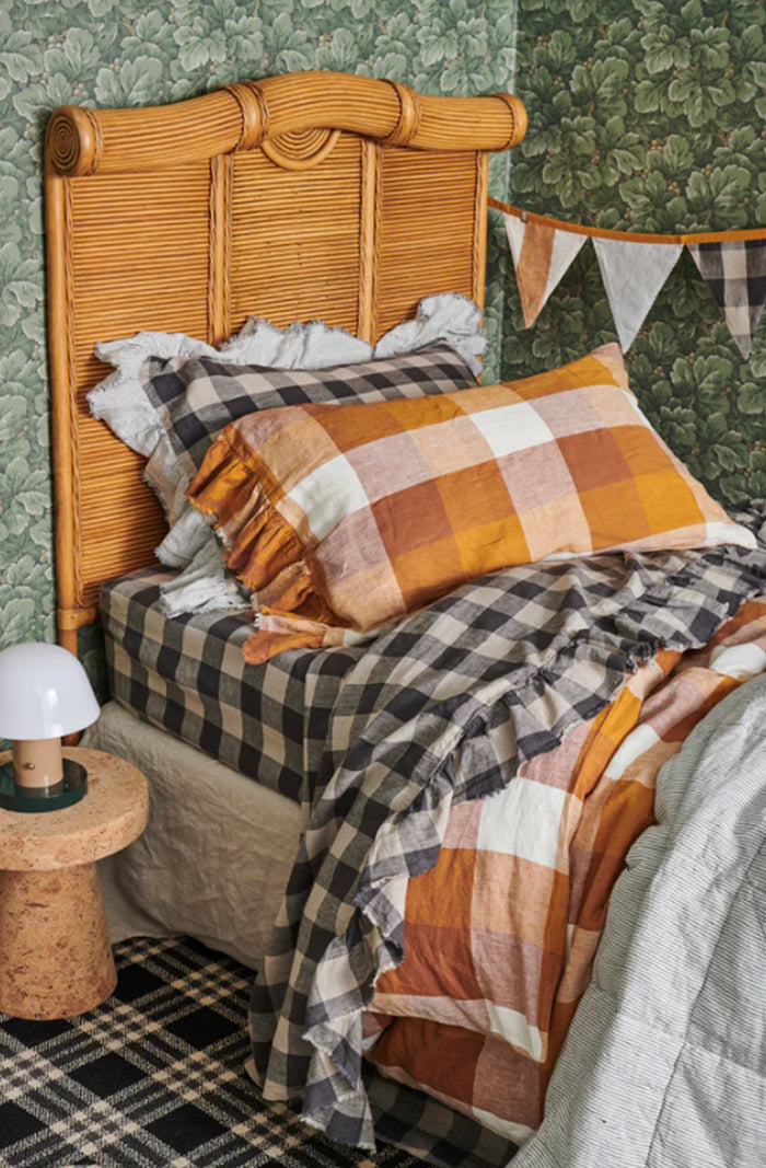 Biscuit Ruffle Pillowcase - Set of 2