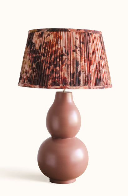 Curvo Pink Clay Lamp