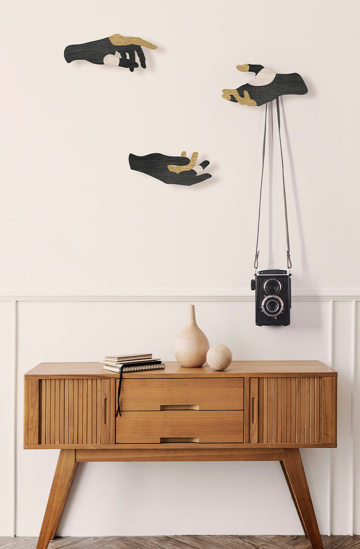 Des Bonnes Mains - Wall Hooks