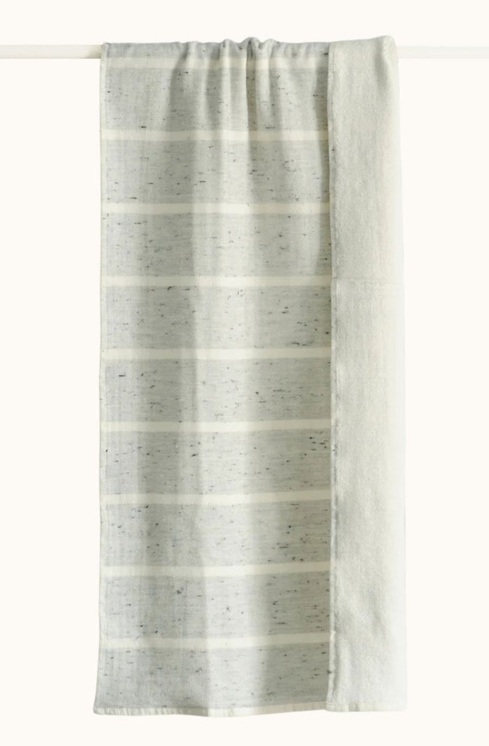 Estiva Hand Towel - Ivory/Grey
