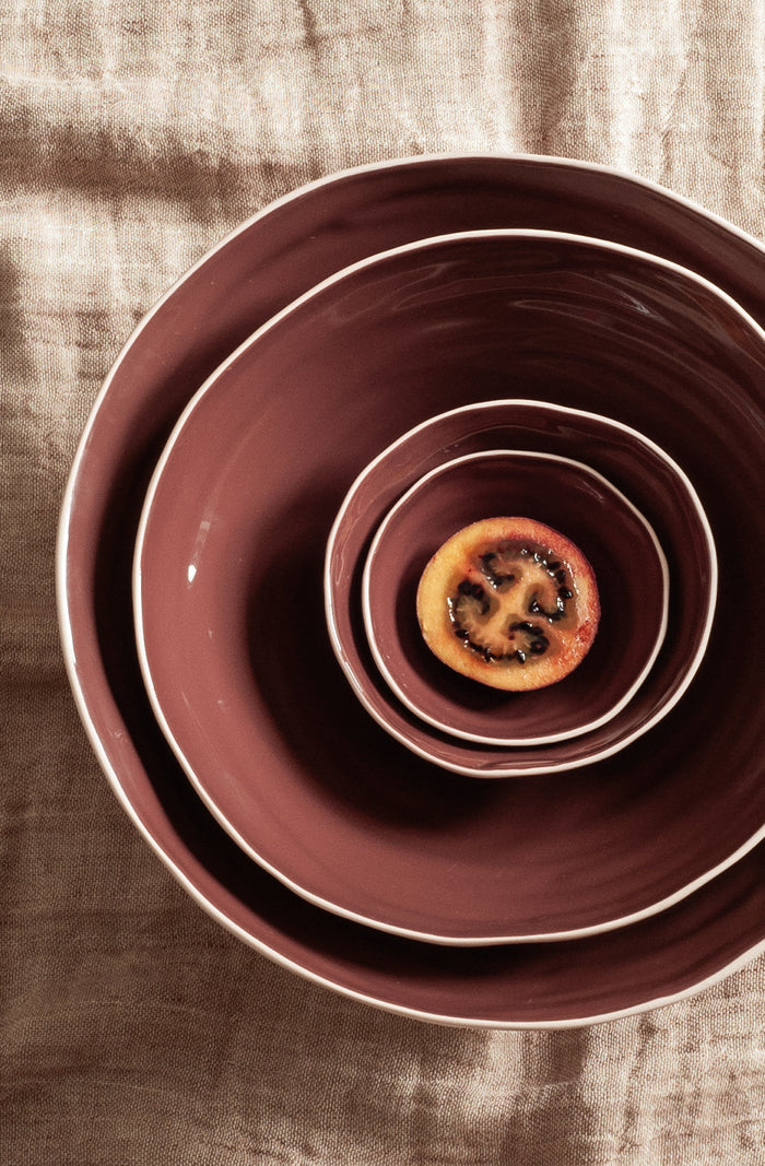 Gather Bowl Pink Clay/Merlot - Medium