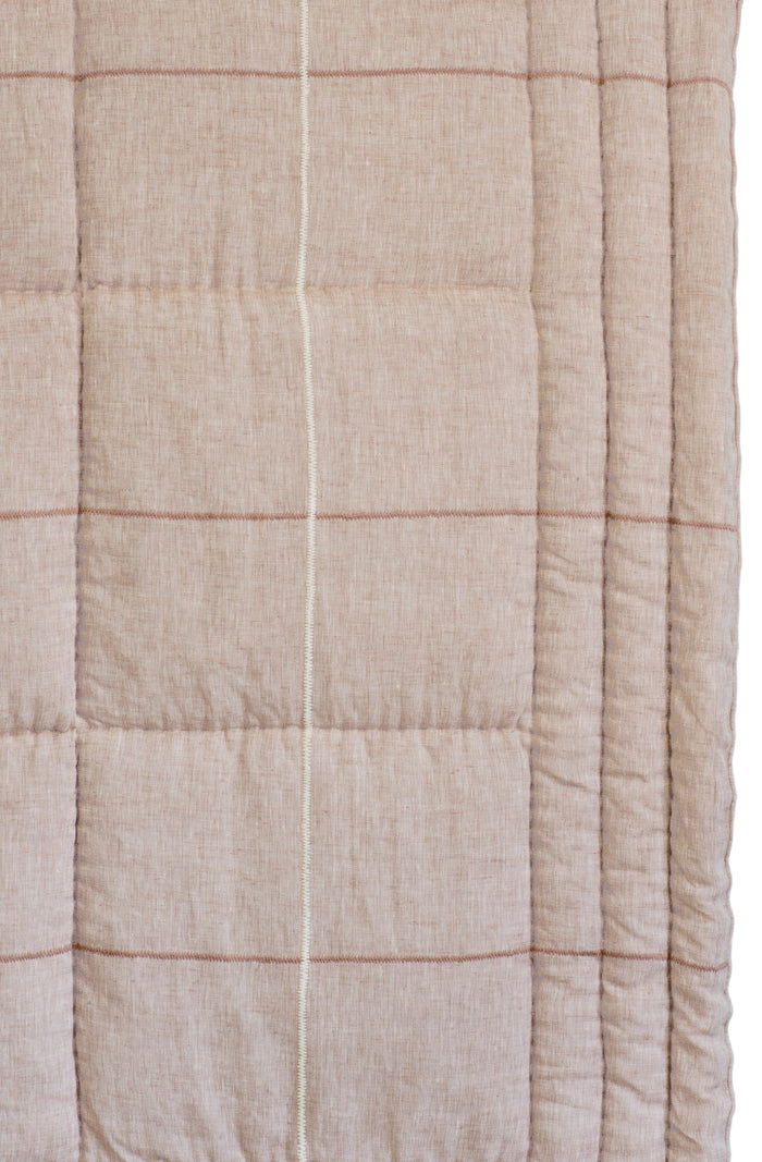 Tobiishi Pink Clay Comforter
