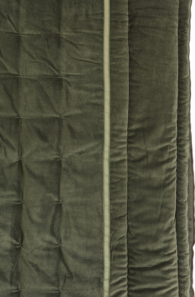 Comforter 200 x 200cm | Due January