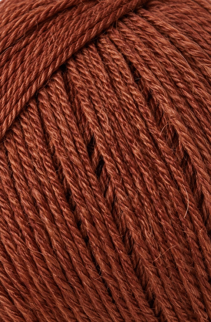Isager Sock Yarn Rust 33 100g