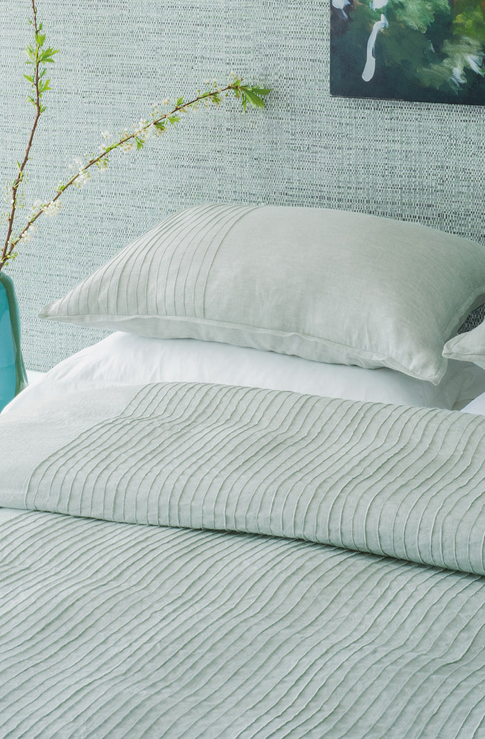 Kaiyu Duck Egg Pillowcase Pair