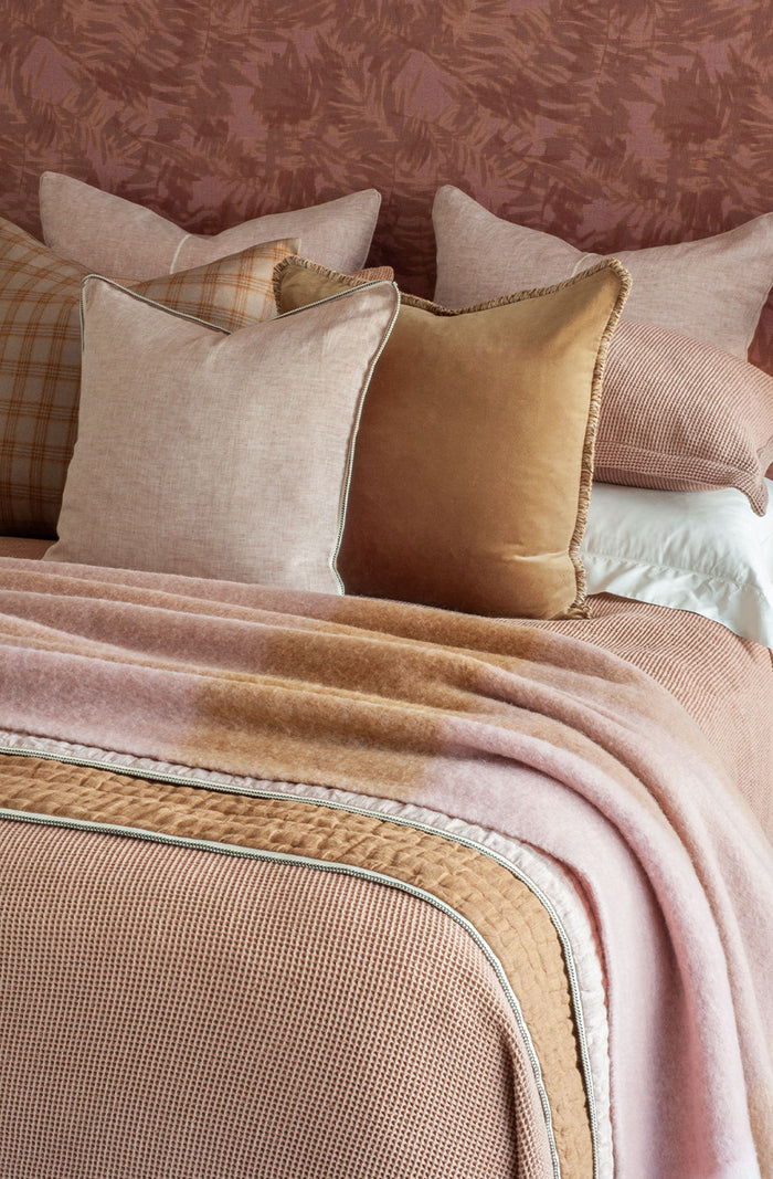 Appetto Nutmeg Cushion
