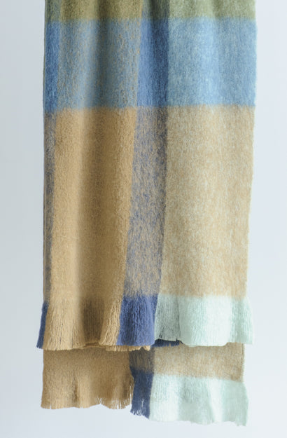 Komichi Blue/Cedar Throw