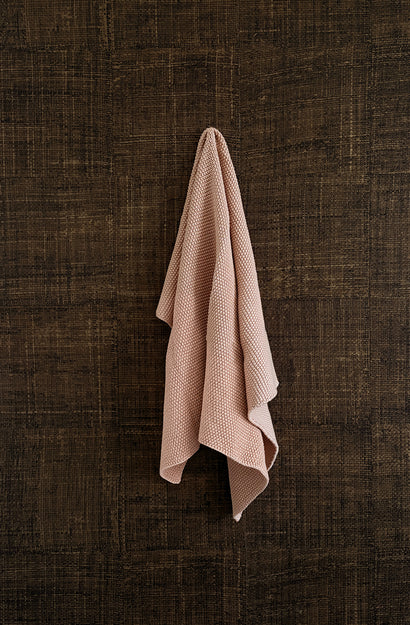 Lavette Petal Hand Towel