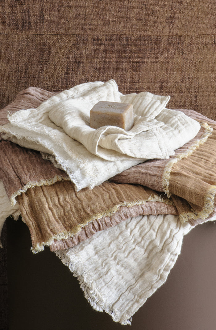 Leggera Sepia/Rose Hand Towel