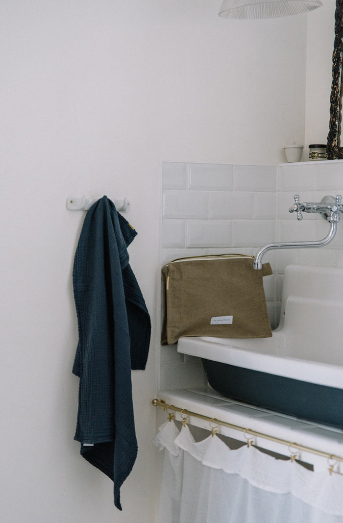 Toiletry Bag Tapered - Linden Green