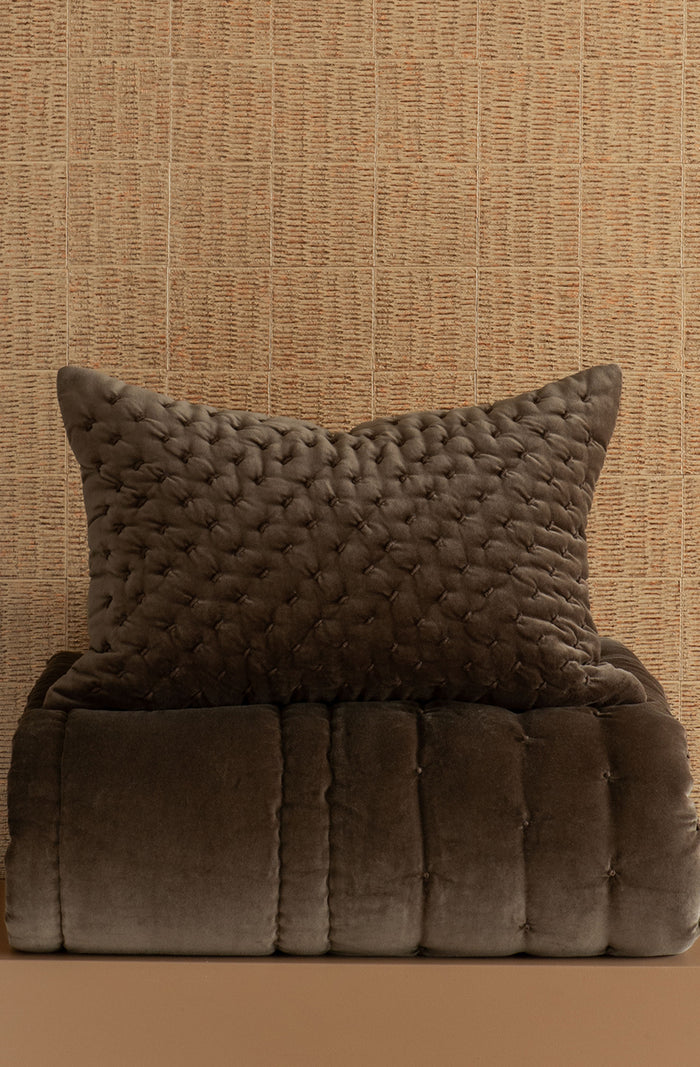 Mica Cocoa Comforter