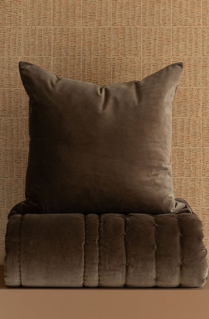 Mica Cocoa Eurocase Pair