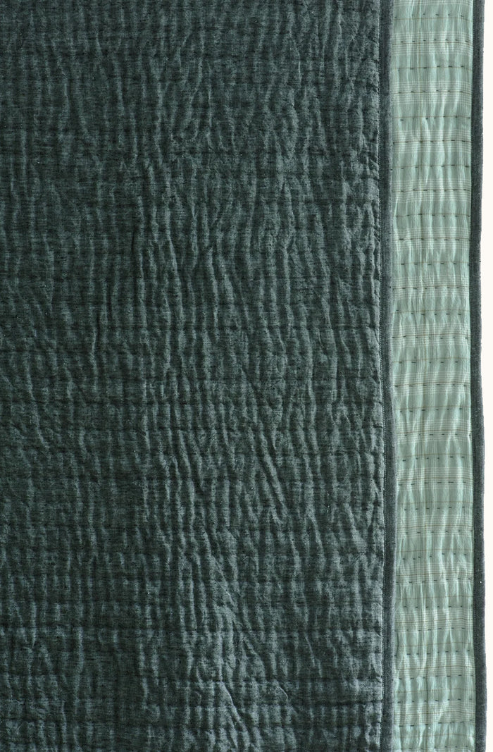 Misaka Mallard Bedspread