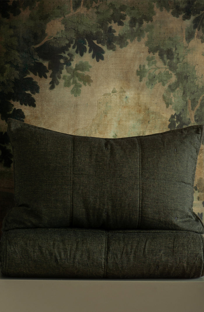Noma Midnight Moss Bedspread