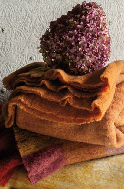 Hever Autumn Throw