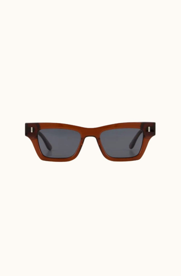 Olli - Brown