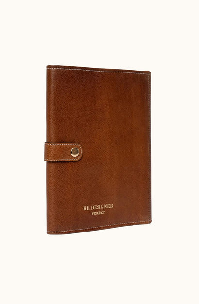 Project 14 Needle Case - Walnut/Gold
