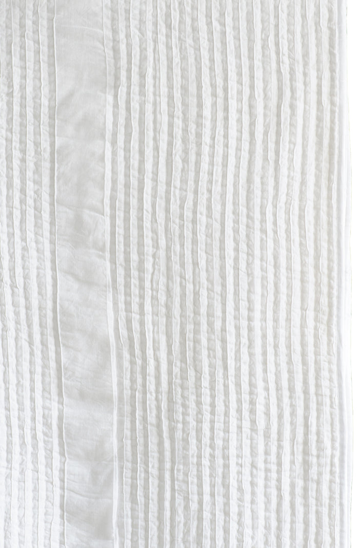 Puritsu White Bedspread