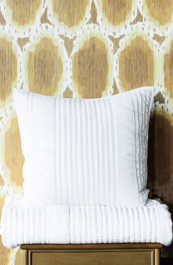 Puritsu White Bedspread