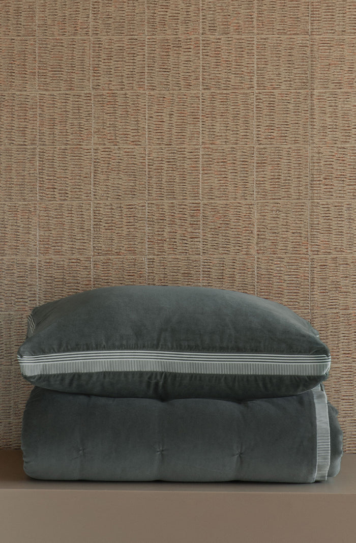 Riga Charcoal Comforter