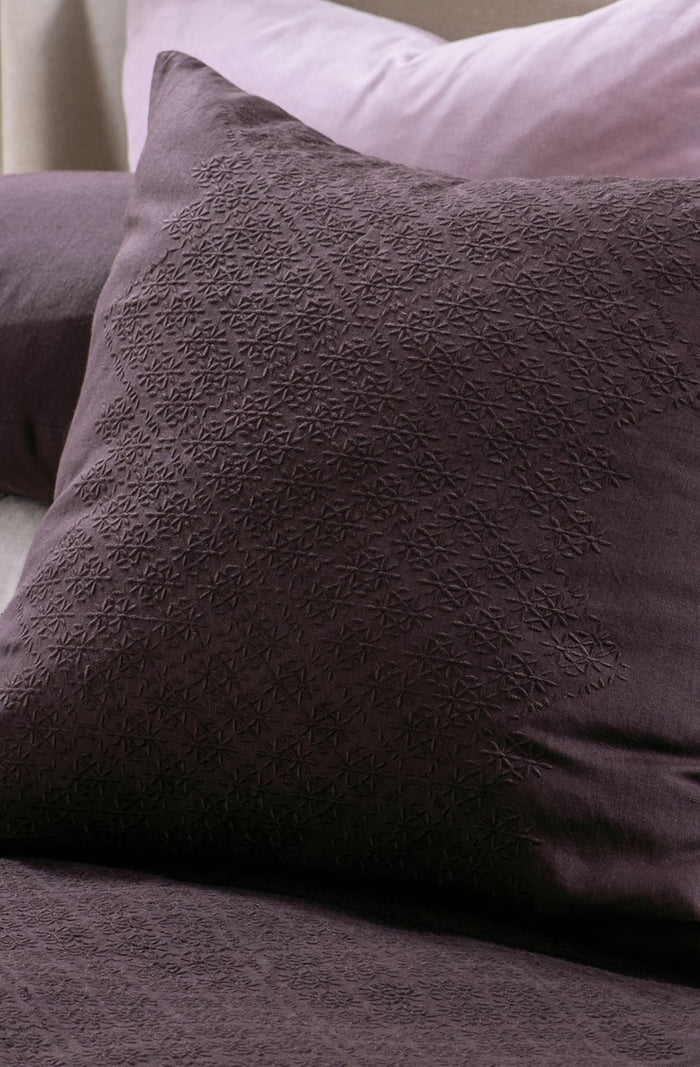 Sashiko Mulberry Eurocase Pair