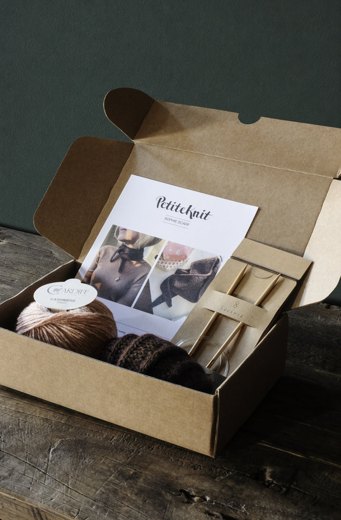 Sophie Scarf Knitting Kit