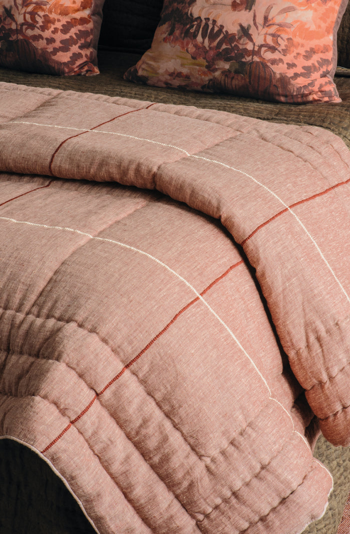 Tobiishi Dusky Merlot Comforter