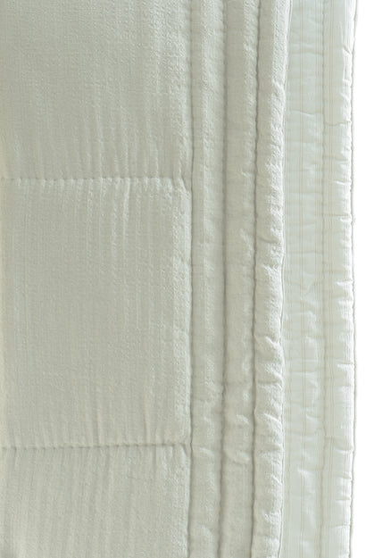 Tobiishi Oatmeal Comforter