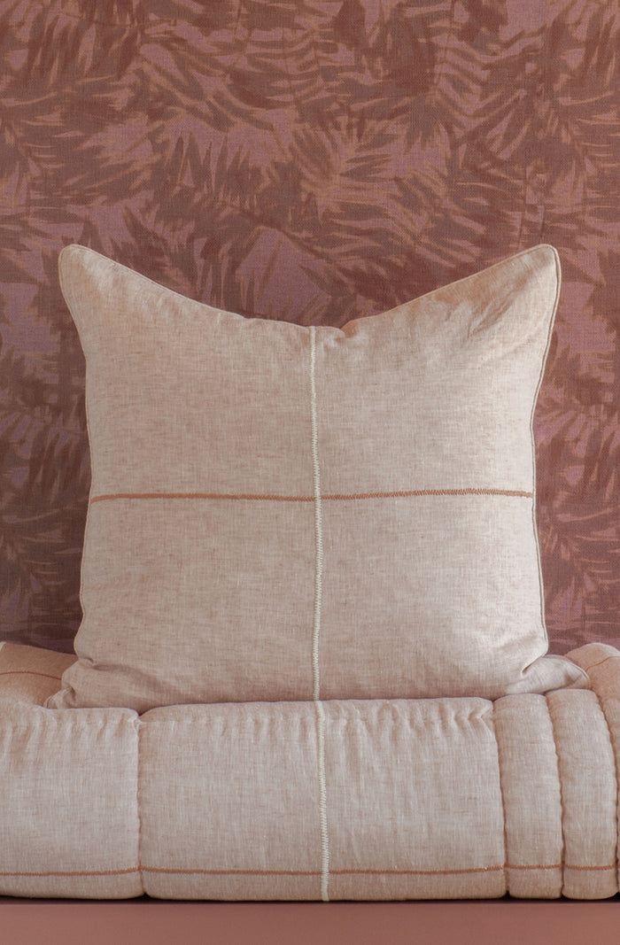 Tobiishi Pink Clay Comforter