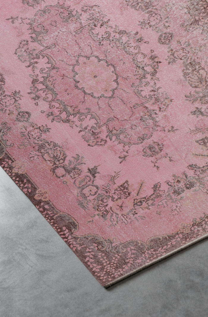 Vintage Rug - Rose