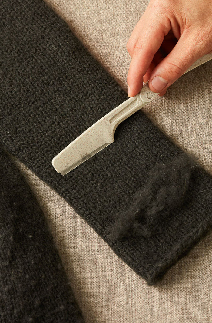 Cocoknits Fuzz Off Comb