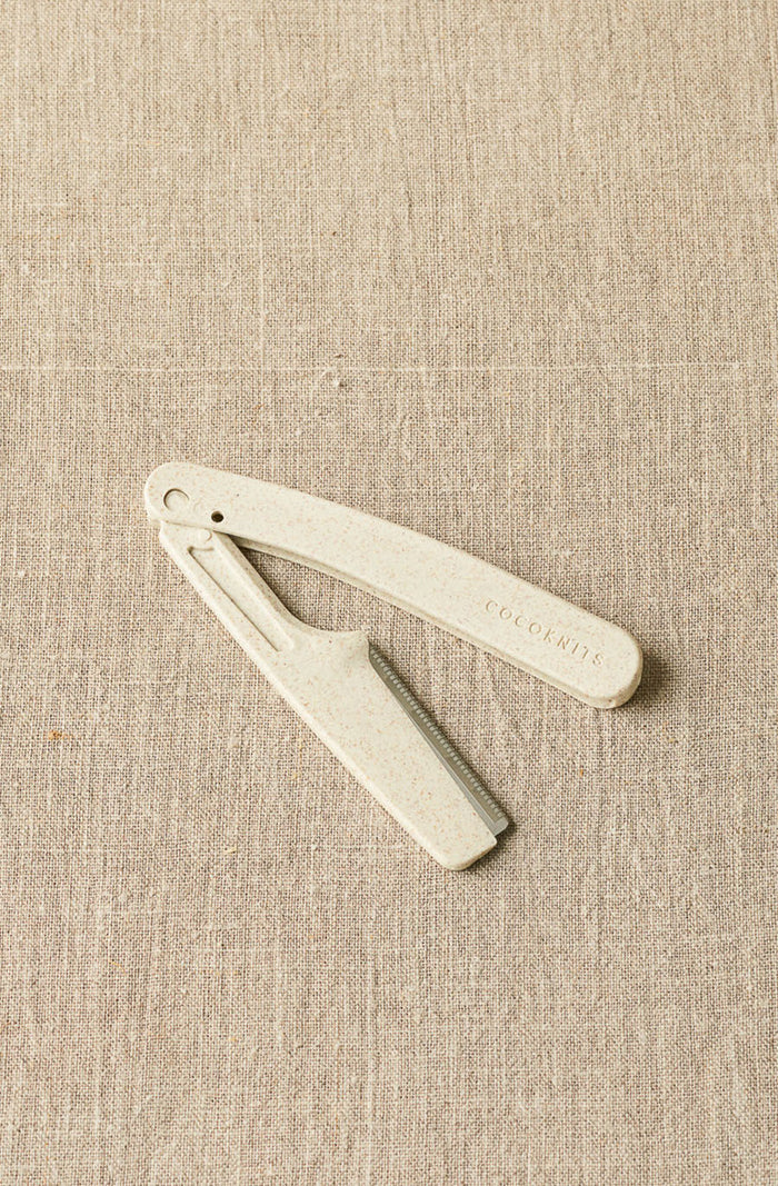 Cocoknits Fuzz Off Comb