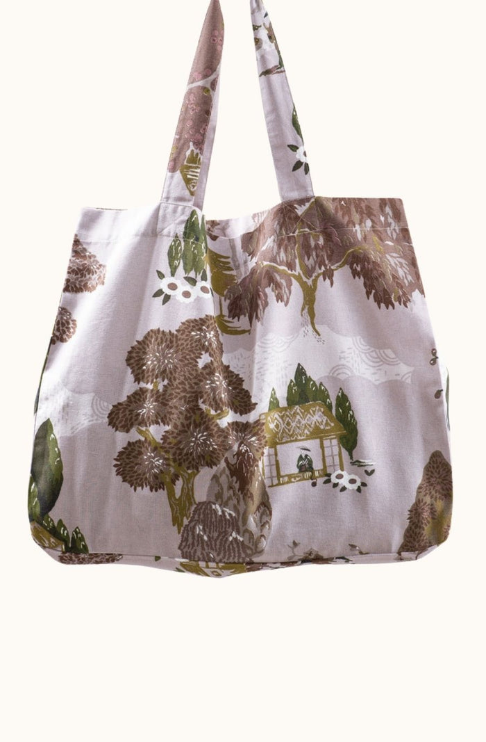 Yuttari Quartz Tote Bag