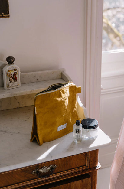 Toiletry Bag Tapered - Saffron Yellow