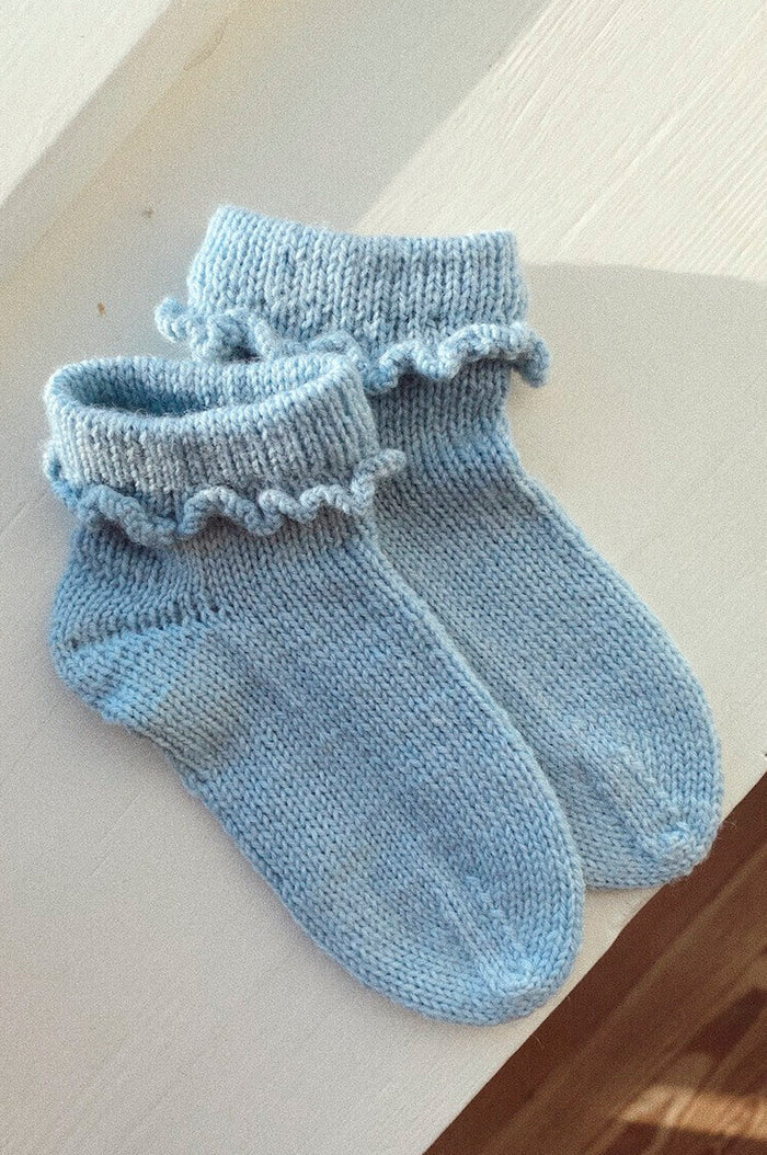 Ruffle Socks Pattern - Junior