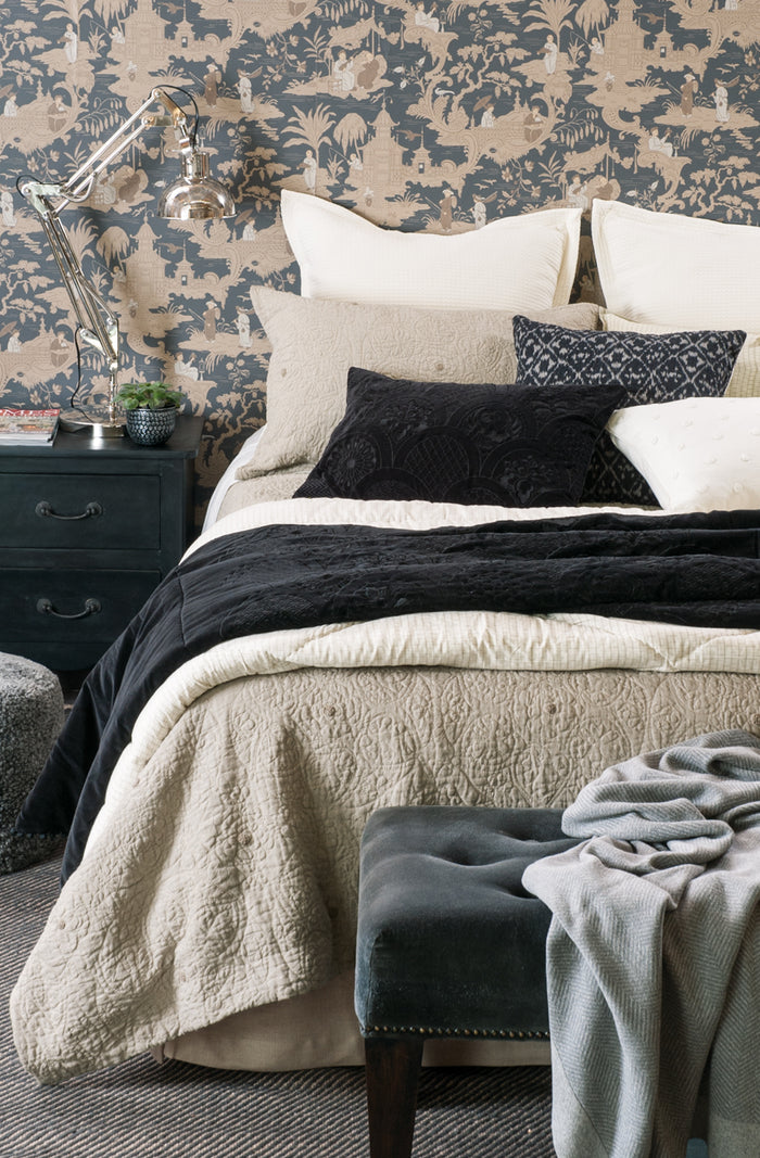 Amarento Natural Linen Eurosham