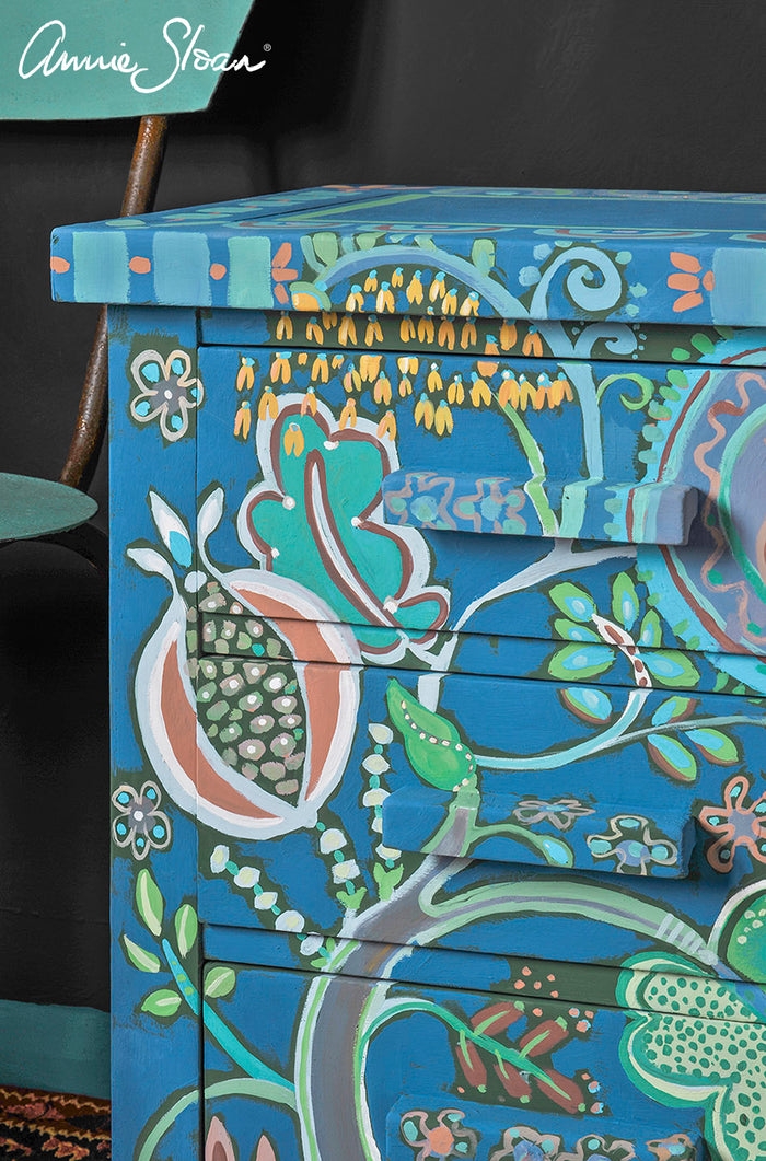 Chalk Paint™ by Annie Sloan - Giverny