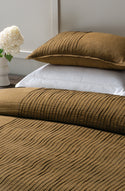 Kaiyu Dark Ochre Duvet Cover Set
