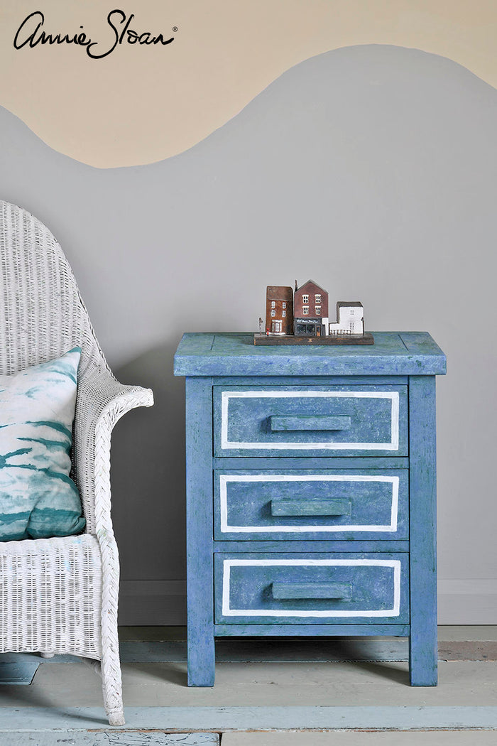 Chalk Paint™ by Annie Sloan - Old Violet