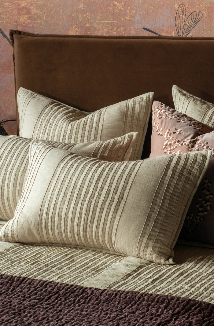 Puritsu Sand Bedspread